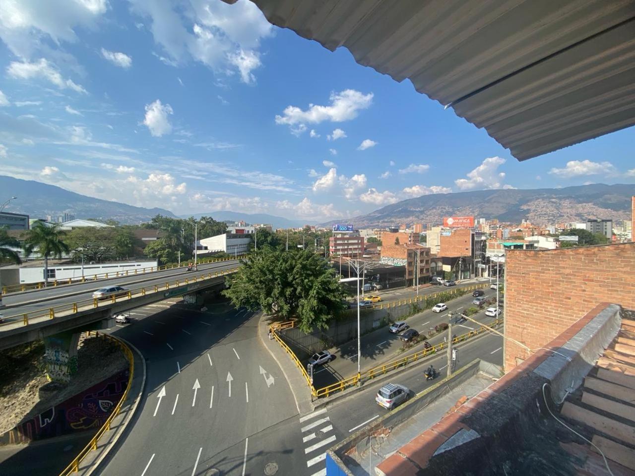 33 Hotel Bulerias Medellin Exterior photo
